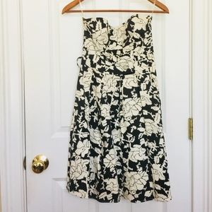 Forever 21 Strapless Black and White Dress